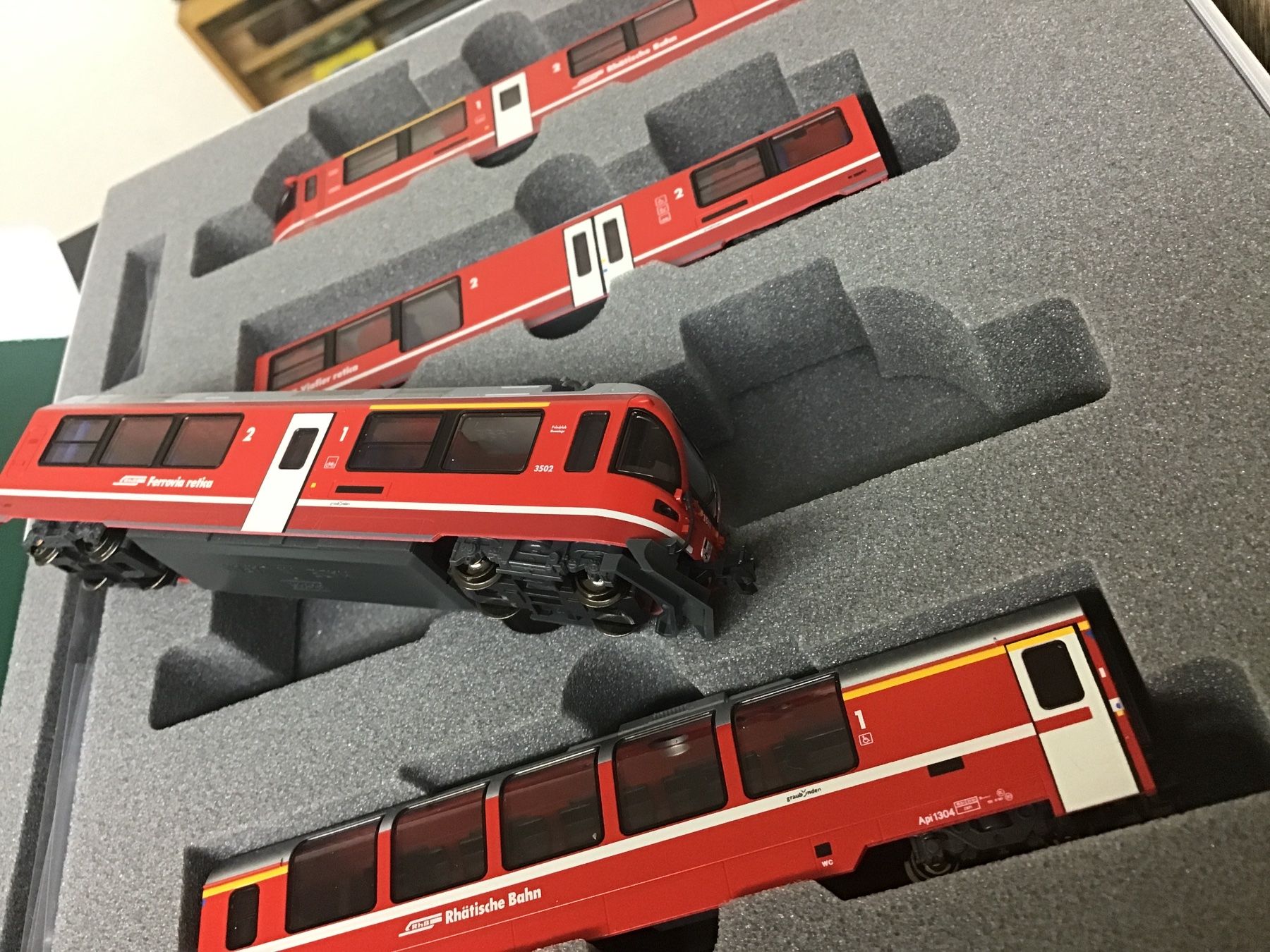 Kato Modellini di ferrovie: RhB ABe 4/4 I "Bernina" - N Seltenes Modell – Usato da Männedorf venduto da Spezial-Modelle 1