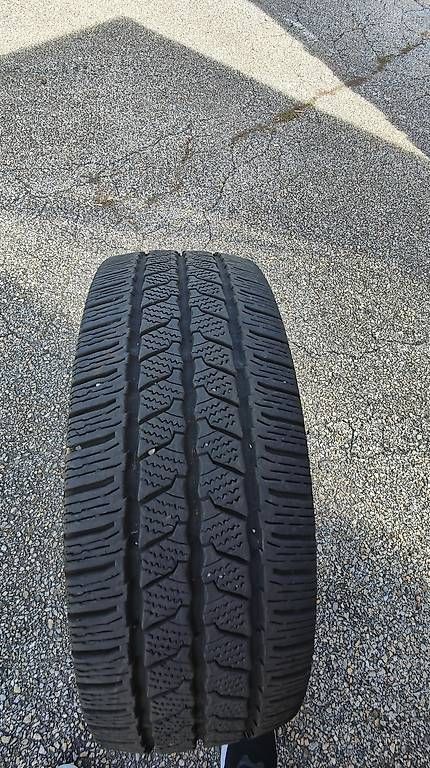 Sonstiges Schreiben & Zeichnen: Gomme 235 65 R16 C – Gebraucht aus Biasca von Alessio086 2