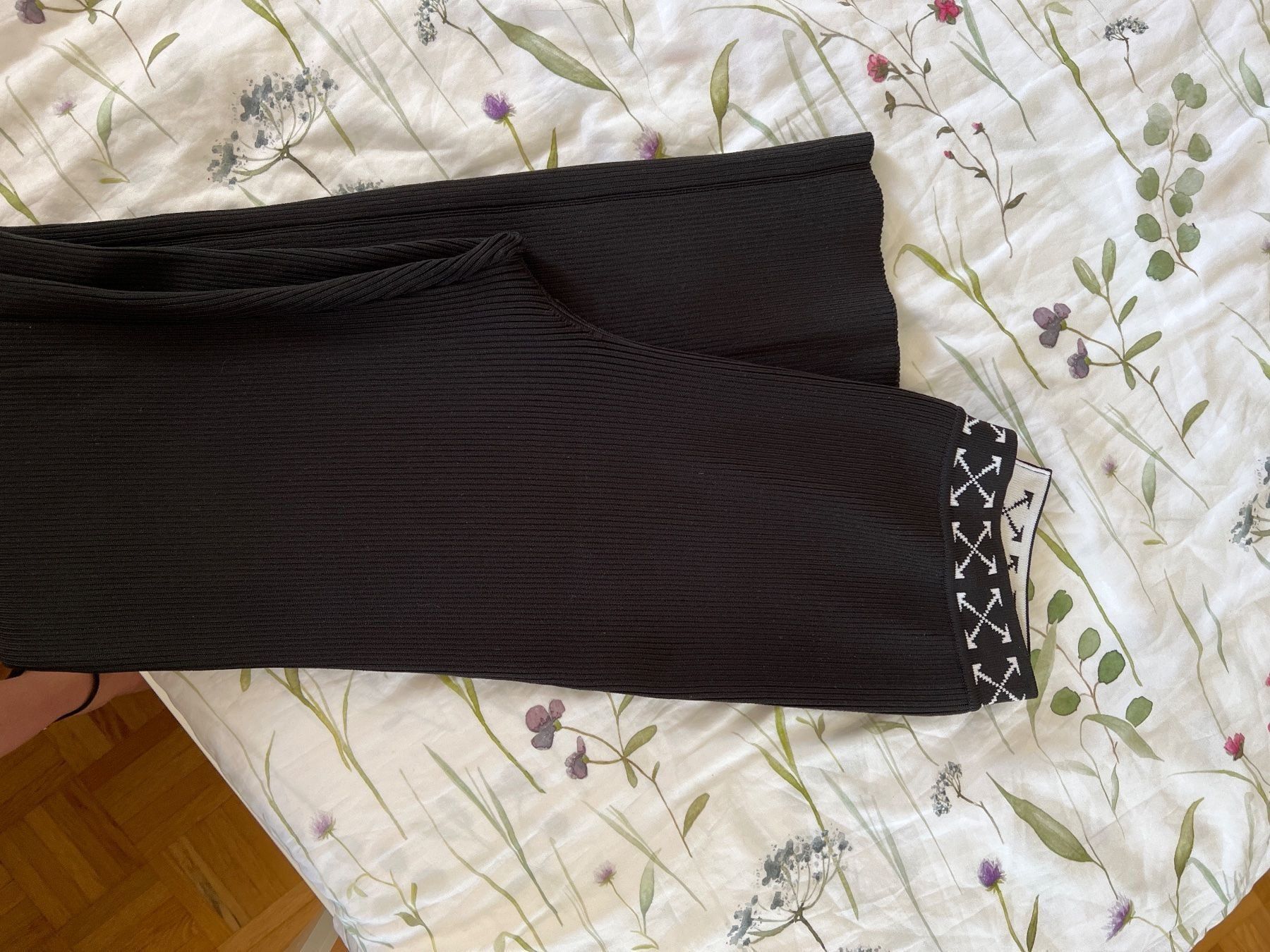 Off-White Pantaloni: Flare trousers black Off white – Nuovo (secondo la descrizione) da Adliswil venduto da bea_w2wq 3