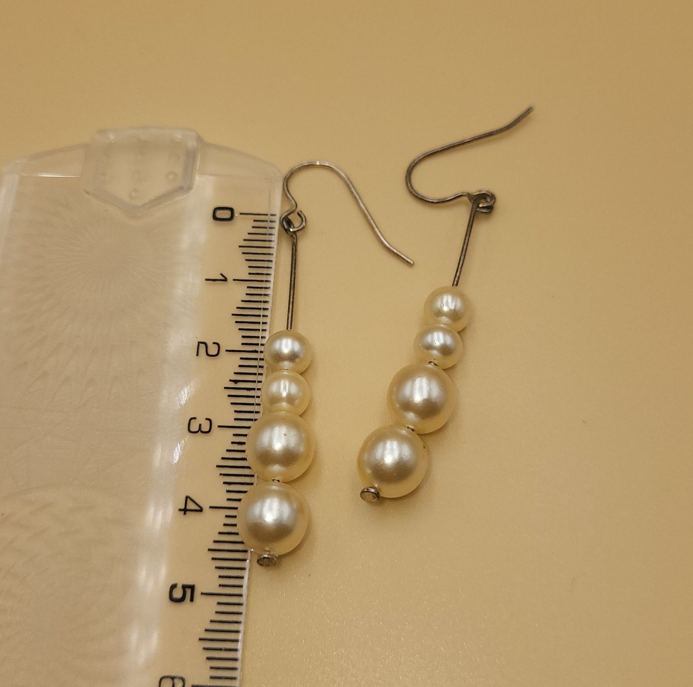 Ohrringe & -stecker: Elegante Silber Ohrhänger mit Perlen – Gebraucht aus Wald ZH von SwissPawnshop