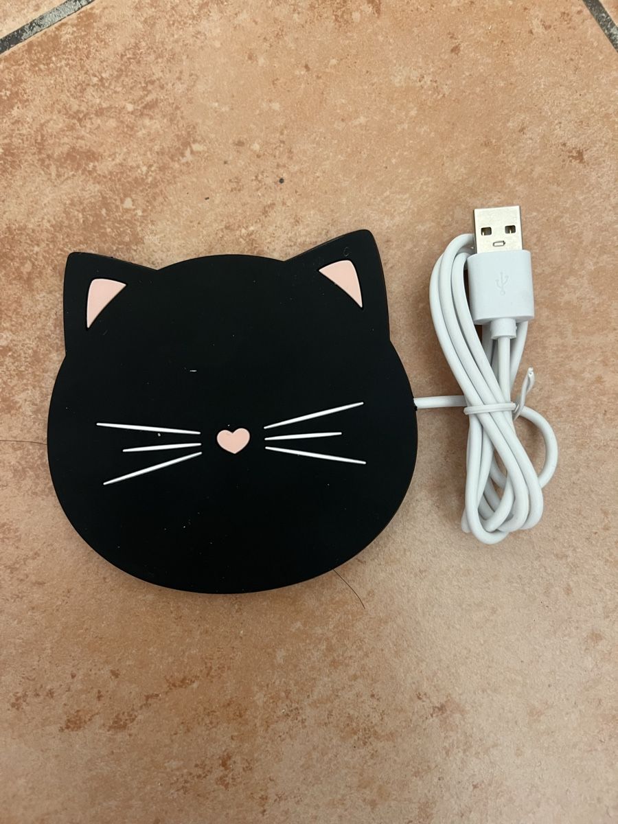 Tassen: USB Mug Warmer Cat Design Black New – Neu und originalverpackt aus Genève von nic_ss9x 1