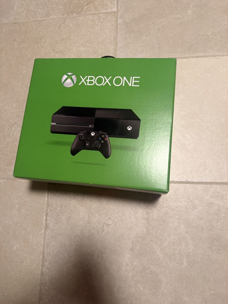 Microsoft Konsolen: Xbox One – Gebraucht aus Dottikon von LennyLuffeL