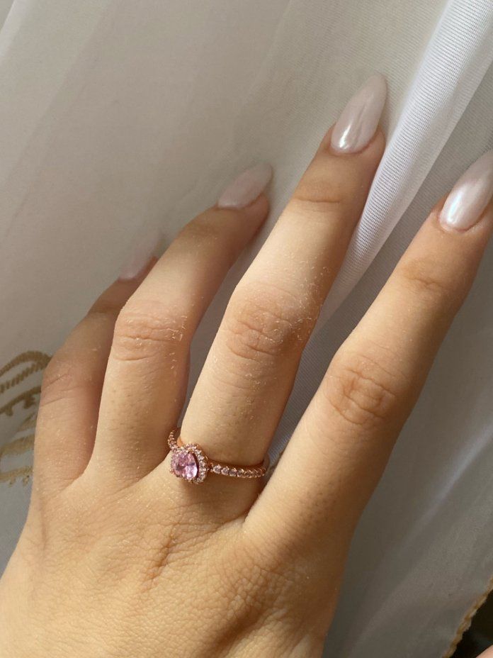 Ringe: Wunderschöner Ring Fingerring Herz mit Strasssteinchen rosé – Neu und originalverpackt aus Berg am Irchel von Zweiti_Chance 1