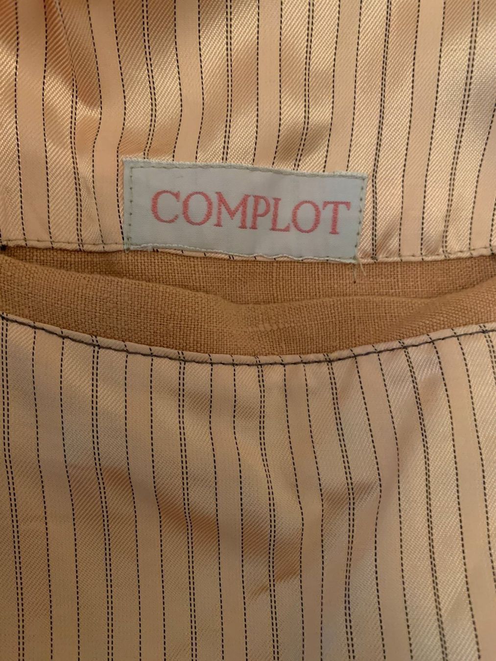 Jacken: Klassisches Leinen Jacket von COMPLOT – Neu (gemäss Beschreibung) aus Wangen ZH von olivia20 2