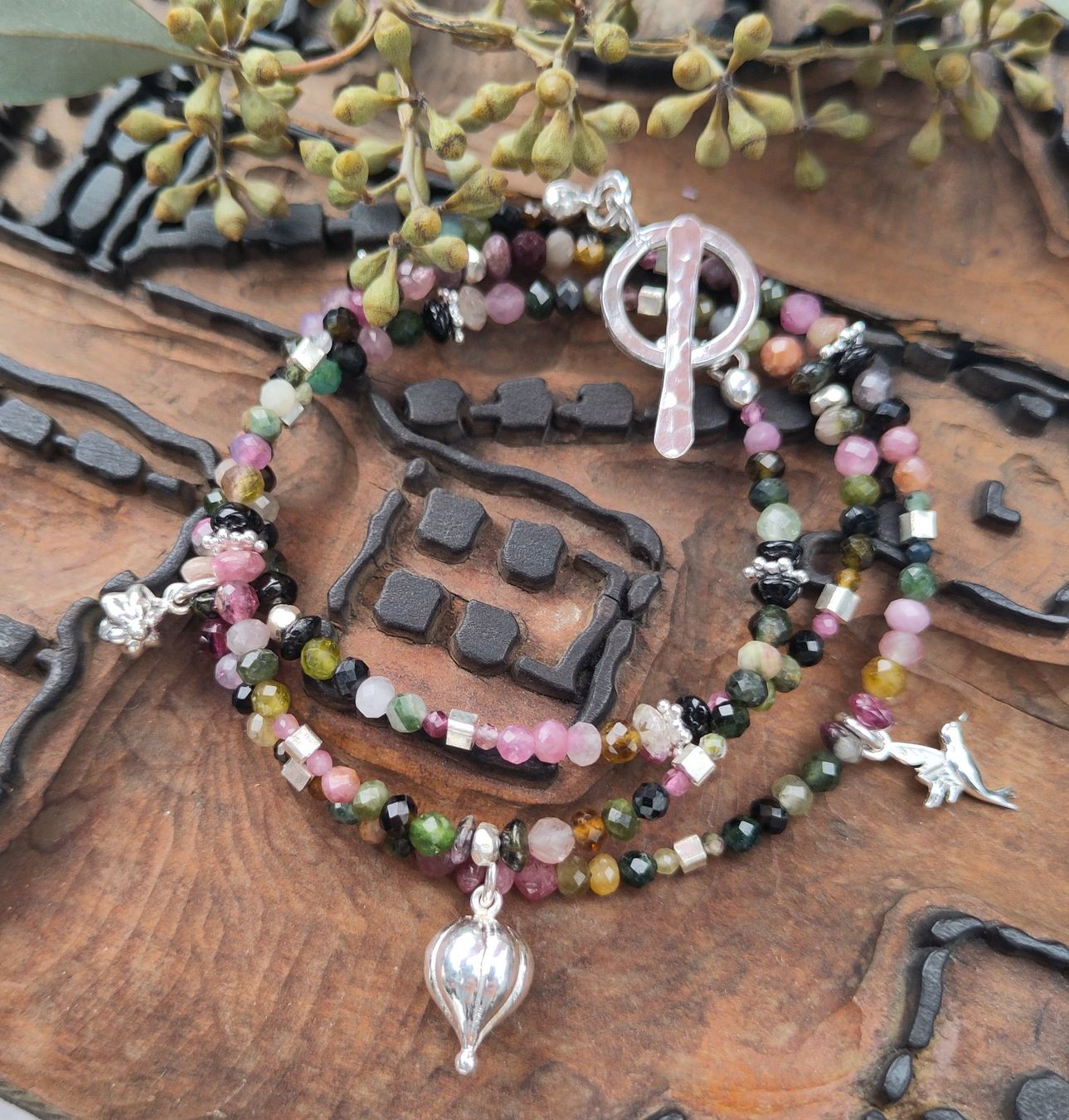 Bracciali & Braccialetti: Wickelarband mit Turmalin und Silber – Nuovo e nell'imballaggio originale da Lauperswil venduto da Naturhandwerk