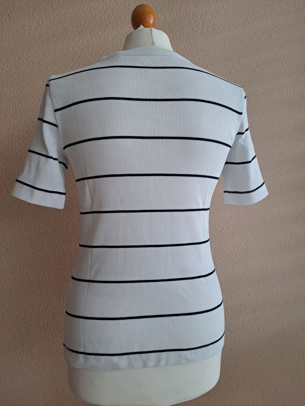 H&M T-shirt: Ripp-Shirt weiss-gestreift H&M M – Usato da Volketswil venduto da ronbons 3