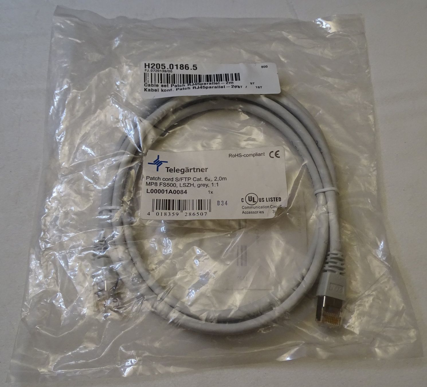 Cavi: ***TOP*** Kabel konf. Patch RJ45 parallel 2.00m ***TOP*** – Nuovo e nell'imballaggio originale da Zofingen venduto da Felix459 2