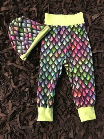 Drachenhaut Pumphose Mitwachshose mit Kappe Gr. 92/98 Neu