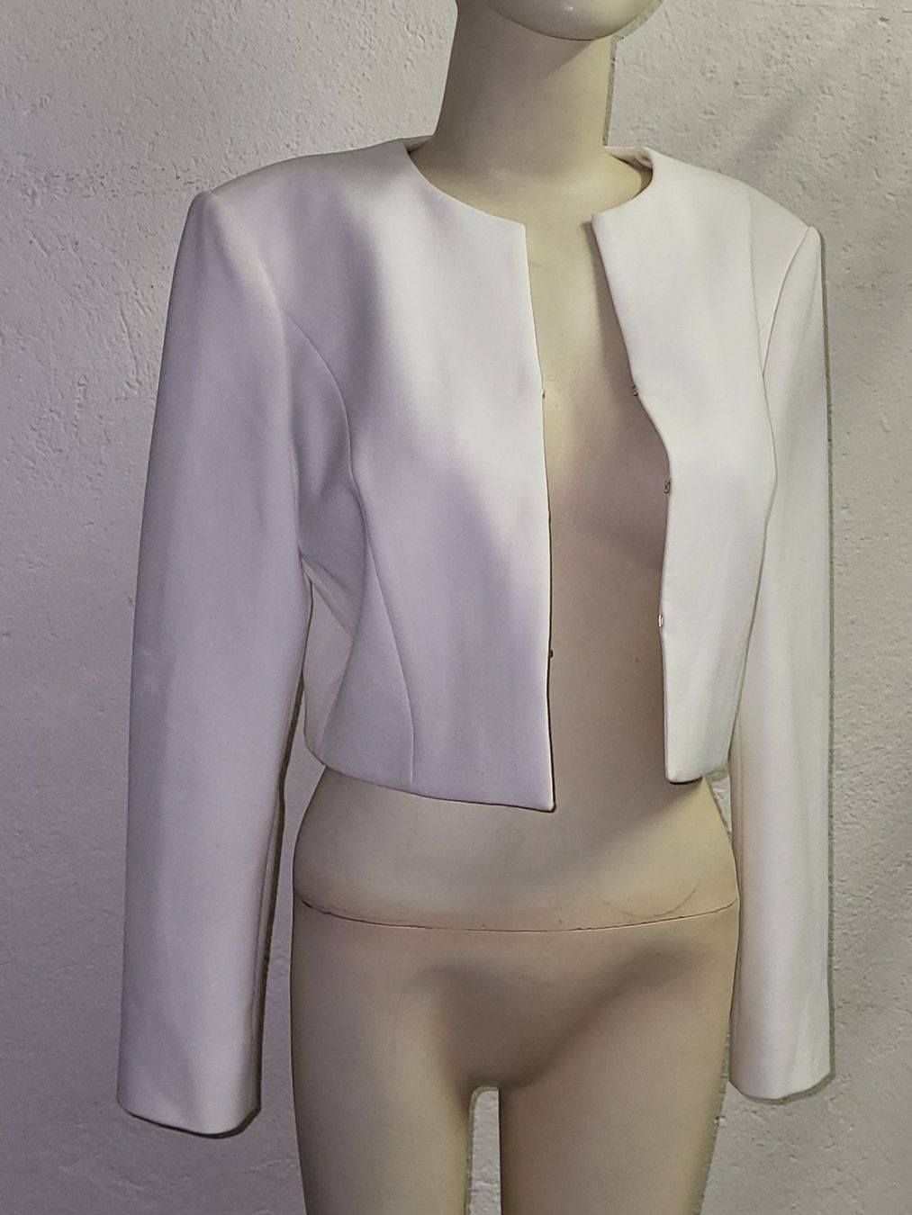 Bolero: Bolero Jacke BOSS Gr. 36 – Usato da Zürich venduto da Roberto040 1