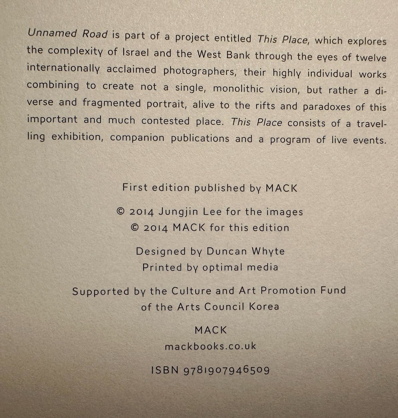 Bücher: Jungjin Lee: Unnamed Road. – Gebraucht aus Zürich von allp 8