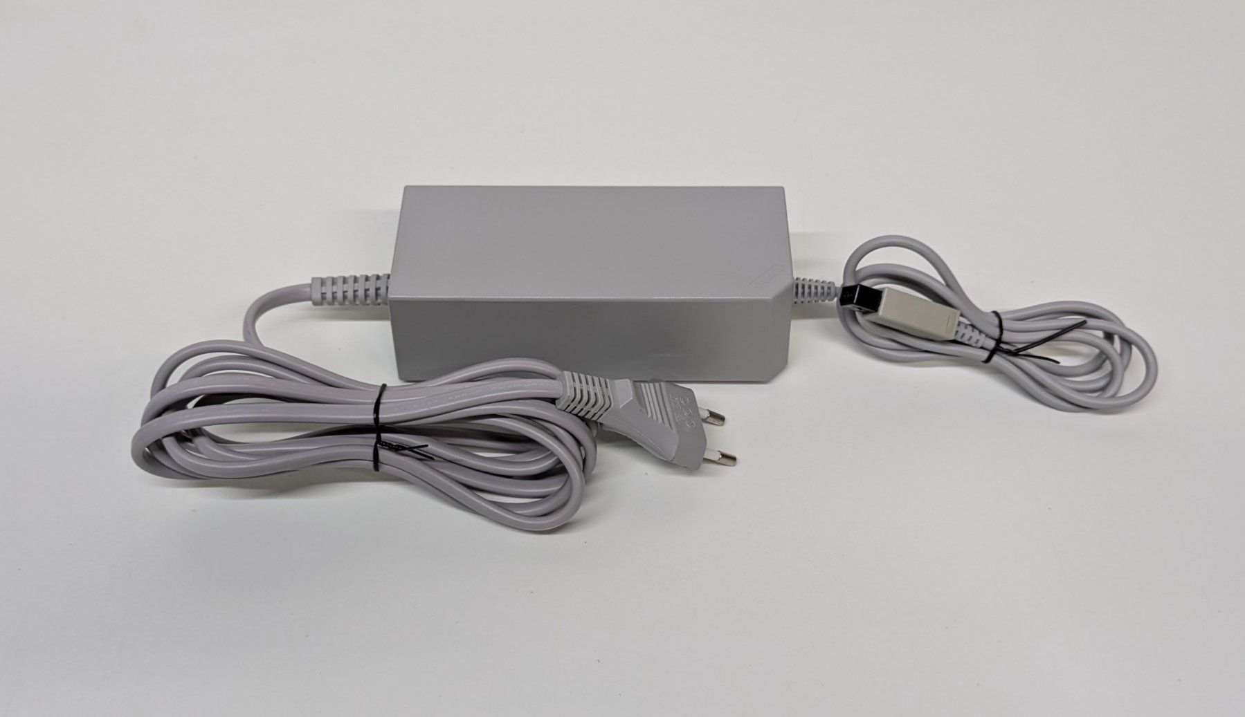 Nintendo Adapter & Kabel: Original Nintendo Wii Netzteil / Power Supply – Gebraucht aus Menziken von mame18