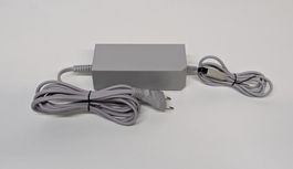 Original Nintendo Wii Netzteil / Power Supply