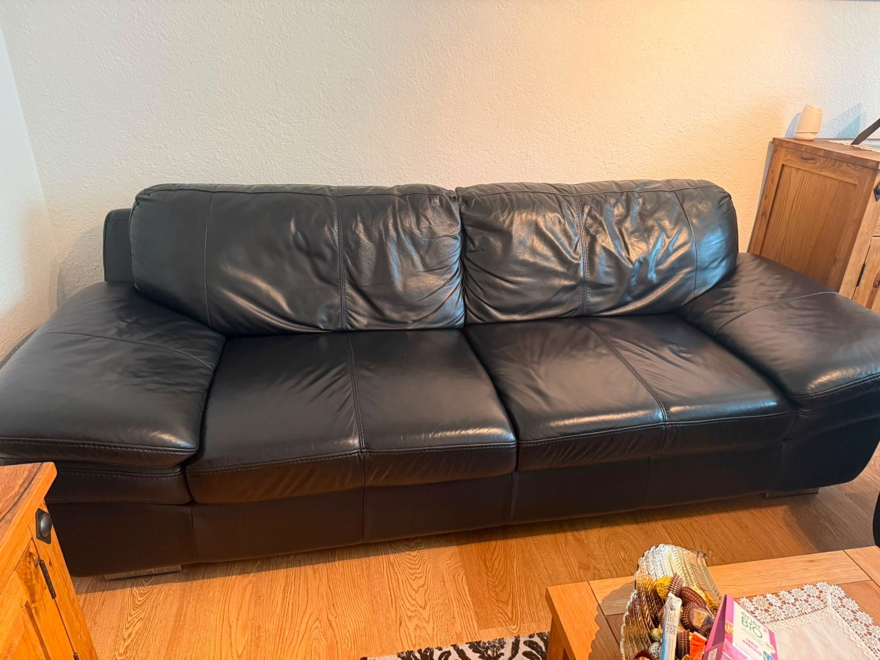 Sofas: Sofa Echt-Leder schwarz 4-Sitzer – D'occasion à Dietikon par Italtino 1