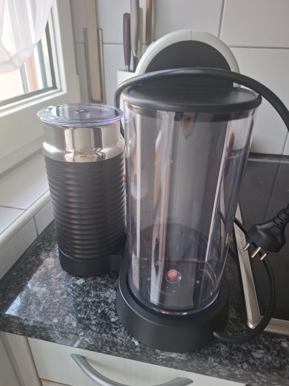 Nespresso Macchine per caffè & Macchine per espresso: Nespresso Kaffeemaschine – Usato da Stans venduto da o0_Laura_0o 2