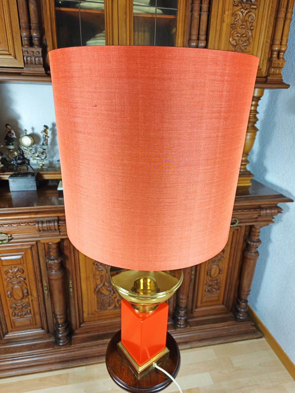 Lampade: Tischleuchte im Mid-Century-Modern-Stil – Usato da Steffisburg venduto da ZeitReise_ 3