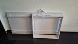 Bureau blanc simple, a venir chercher à Yverdon 
