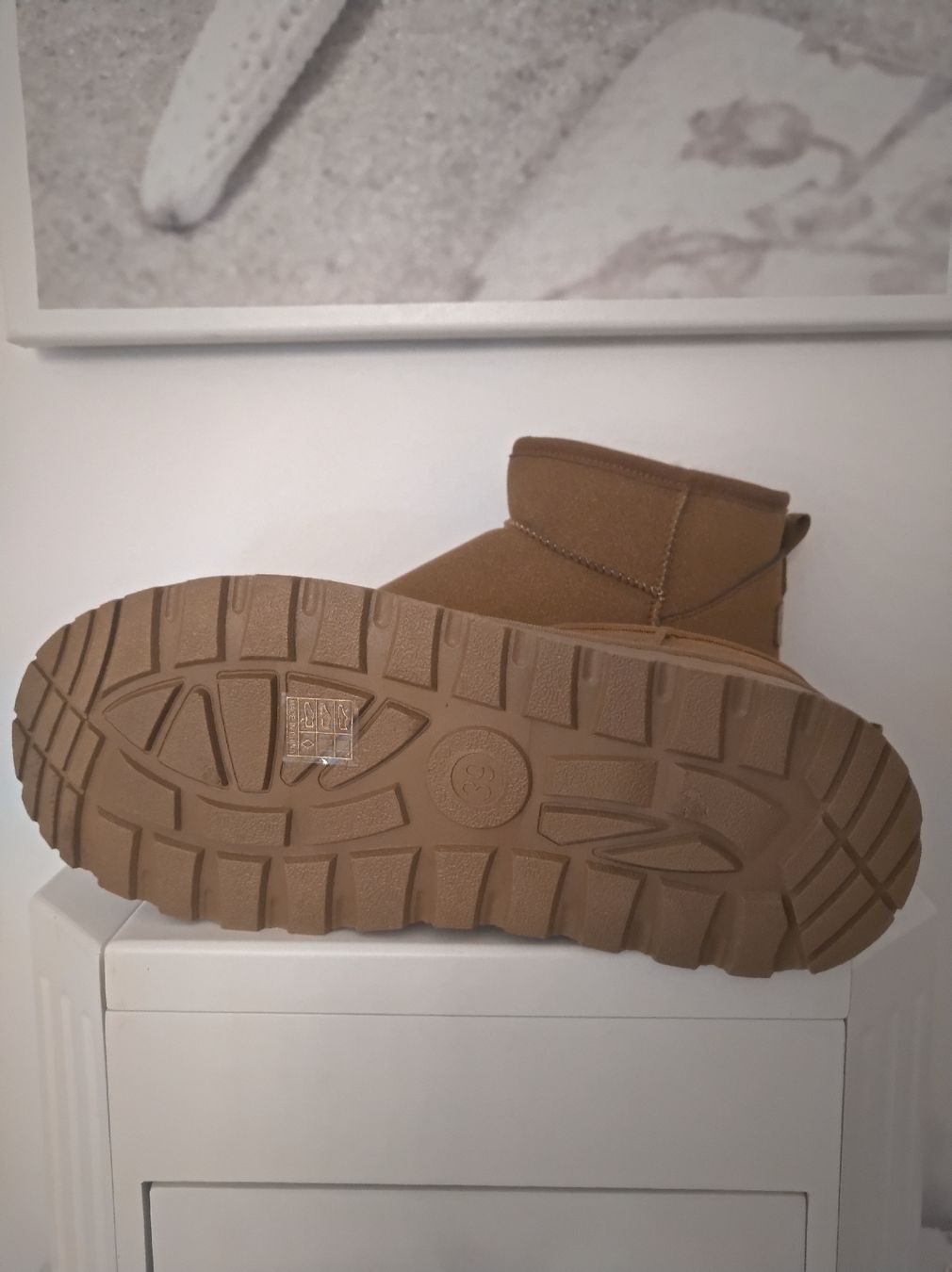 Chaussures femmes: Winterboots – Neuf (Voir description) à Salenstein par Silly...0 3