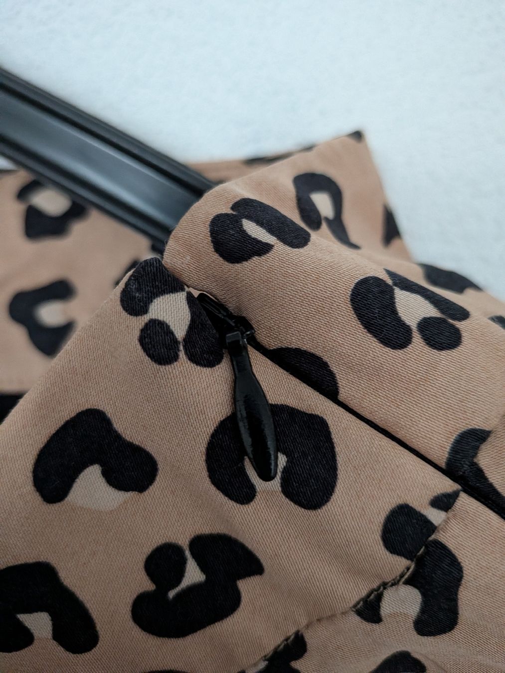 Sezane Gonne: Sezane Sandy Midi Leopard Print Skirt Size FR38 – Nuovo (secondo la descrizione) da Morges venduto da dhi_y2qk 4