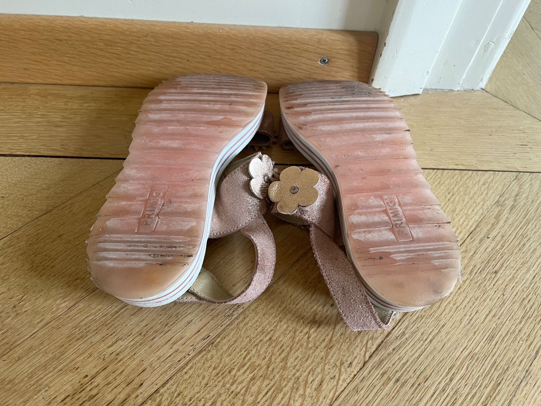 Primigi Scarpe per ragazze: Sandalen Primigi Größe 36 – Usato da Beinwil am See venduto da brigittehug 6