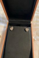 Ohrring in Herzform 18 K mit Diamant