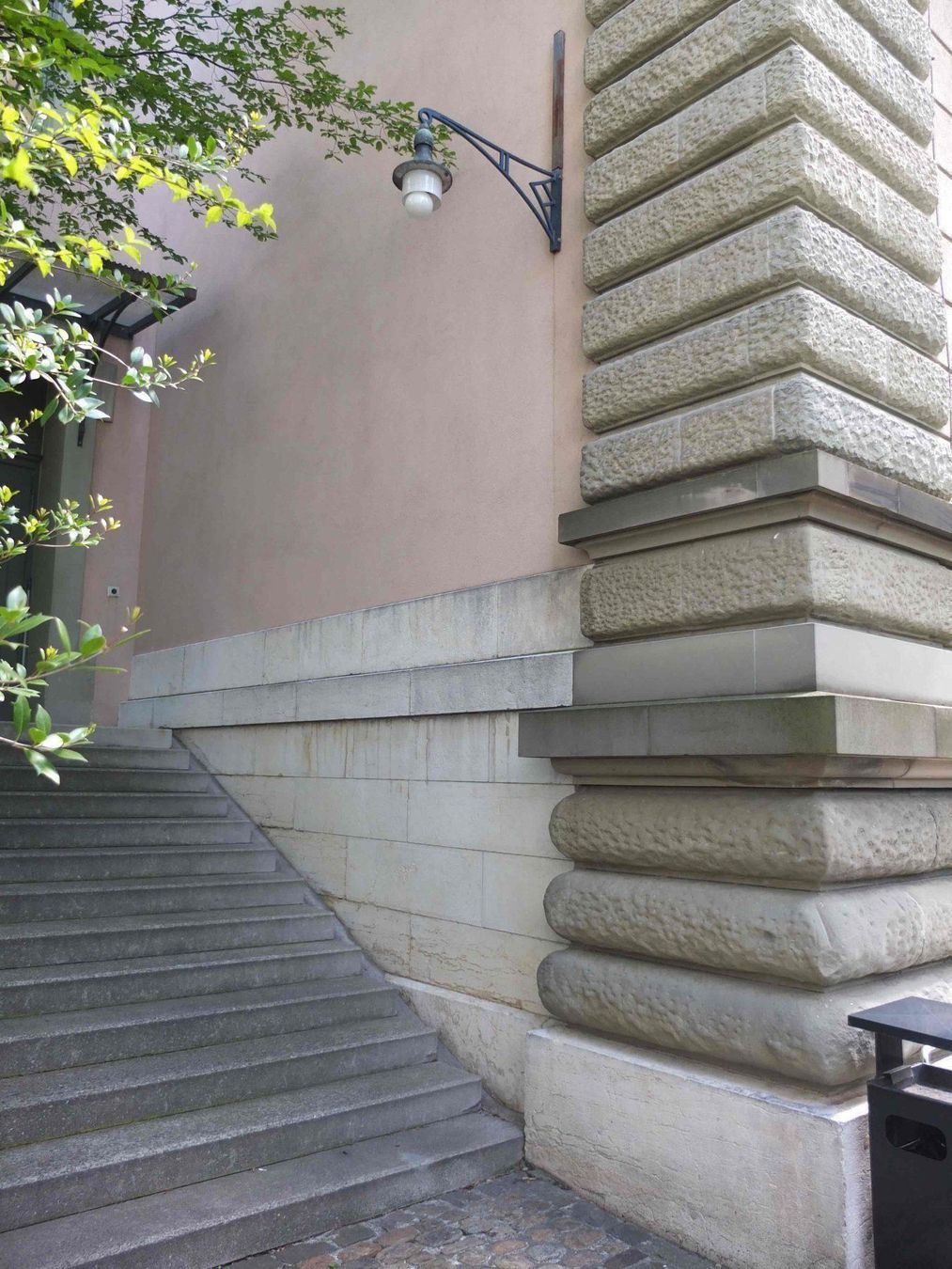 Pietre & tegole: Stein- und Verputzfestiger – Nuovo e nell'imballaggio originale da Laufen venduto da Rimita 1