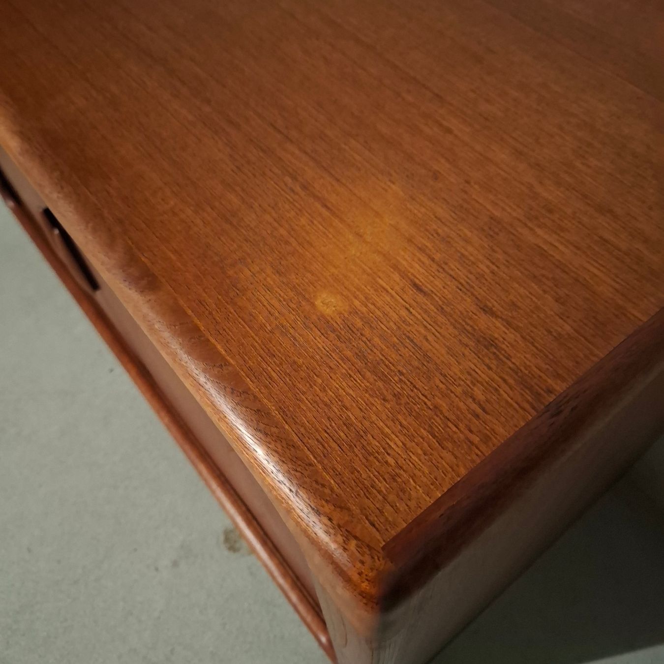 Kommoden: Sideboard Lowboard Denmark Danish 1960 Teak Dyrlund – Gebraucht aus Neuchâtel von Rochawood 3
