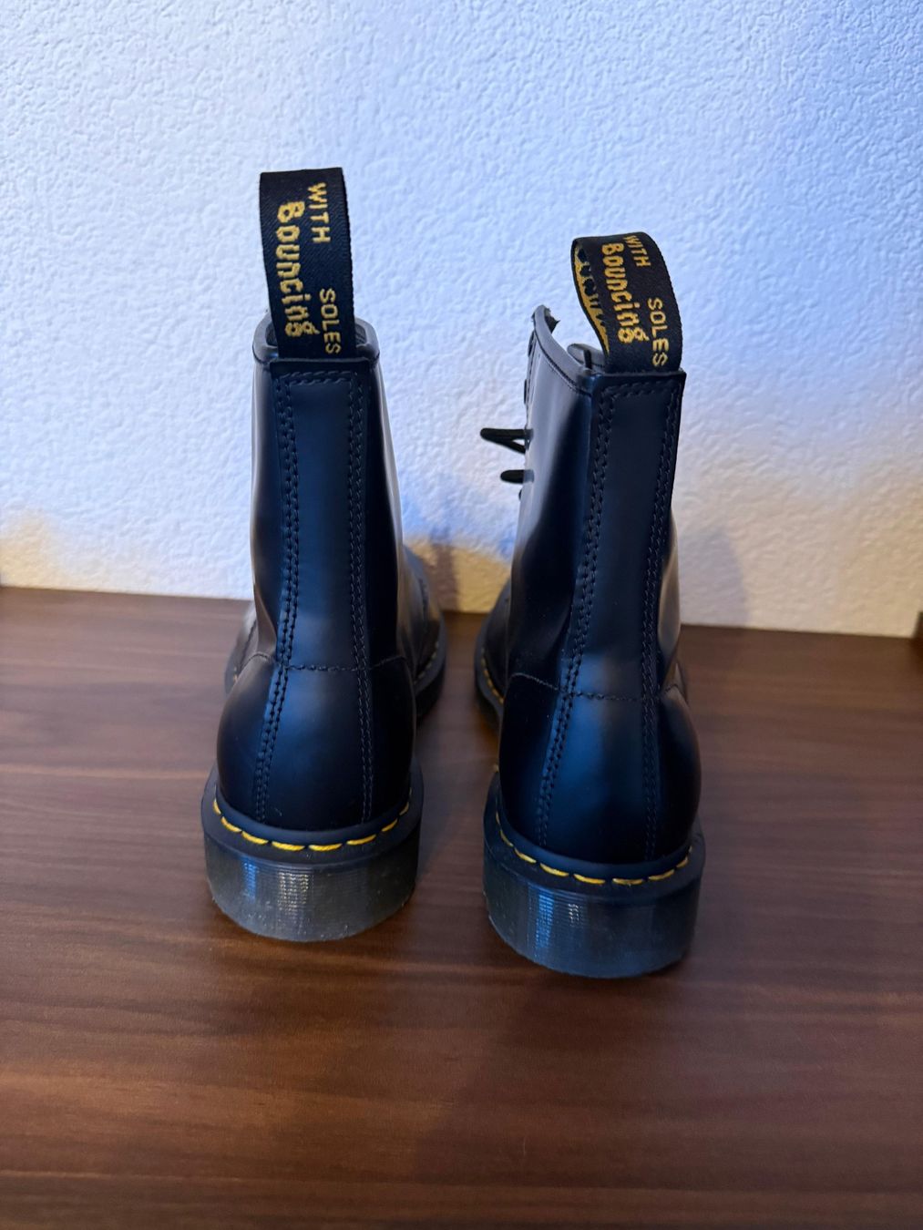 Dr. Martens Scarpe da uomo: Dr. Martens  1460 Cuir lisse - Noir – Nuovo (secondo la descrizione) da Auvernier venduto da Vendeur_Suisse 3