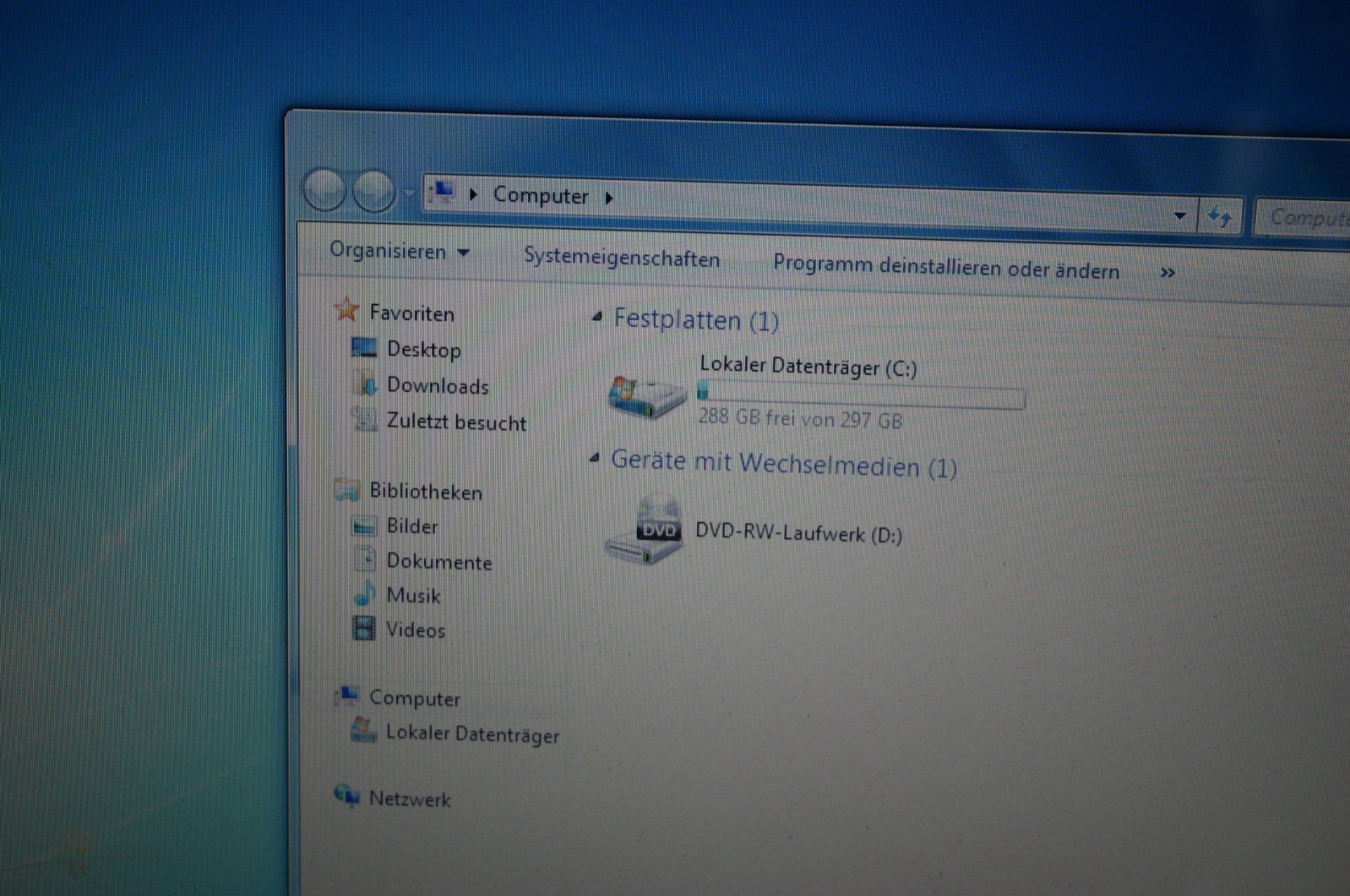 Hewlett Packard Notebook: Schönes HP DV5 Glanznotebook mit Win7 32Bit – Usato da Stettlen venduto da Bigjm 6