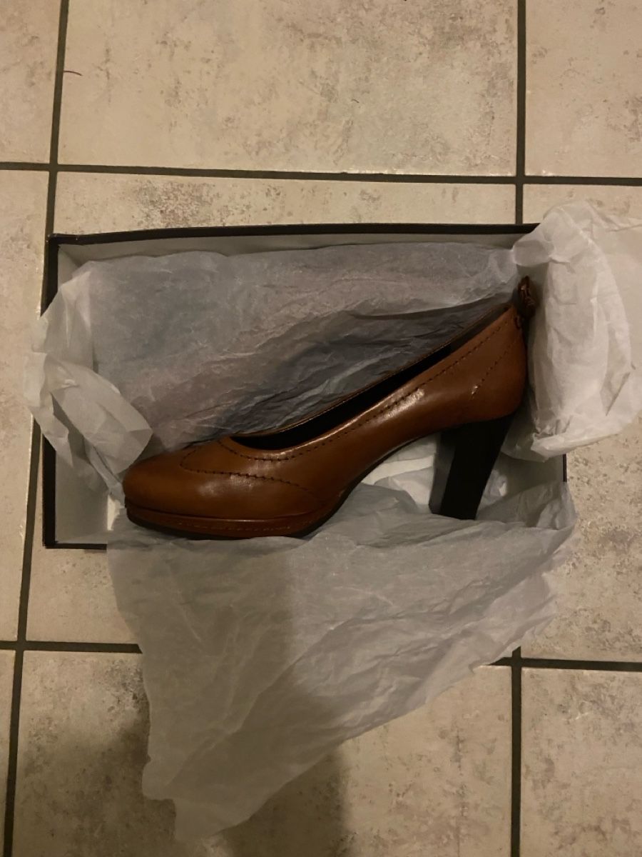 Chaussures femmes: Wunderschöner italienischer Pumps – Neuf (Voir description) à Ossingen par apfelmango 5