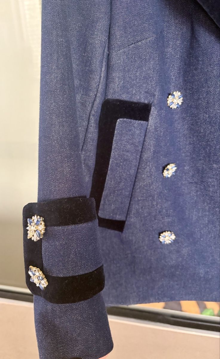 Zimmermann Giacche: Zimmermann denim jacket with rhinestones – Nuovo (secondo la descrizione) da Cologny venduto da sab_xh7v 5