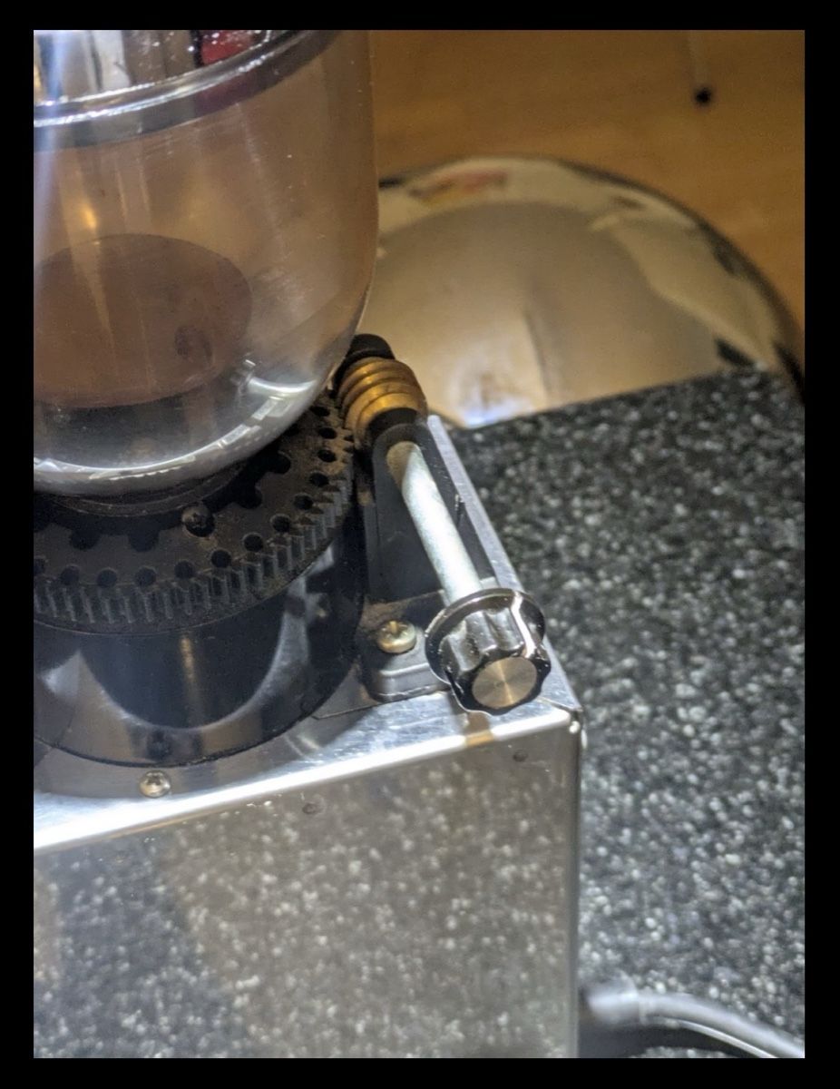 Küchengeräte: Nemox Lux Kaffeemühle – Defekt aus Zürich von Dr.oost 1