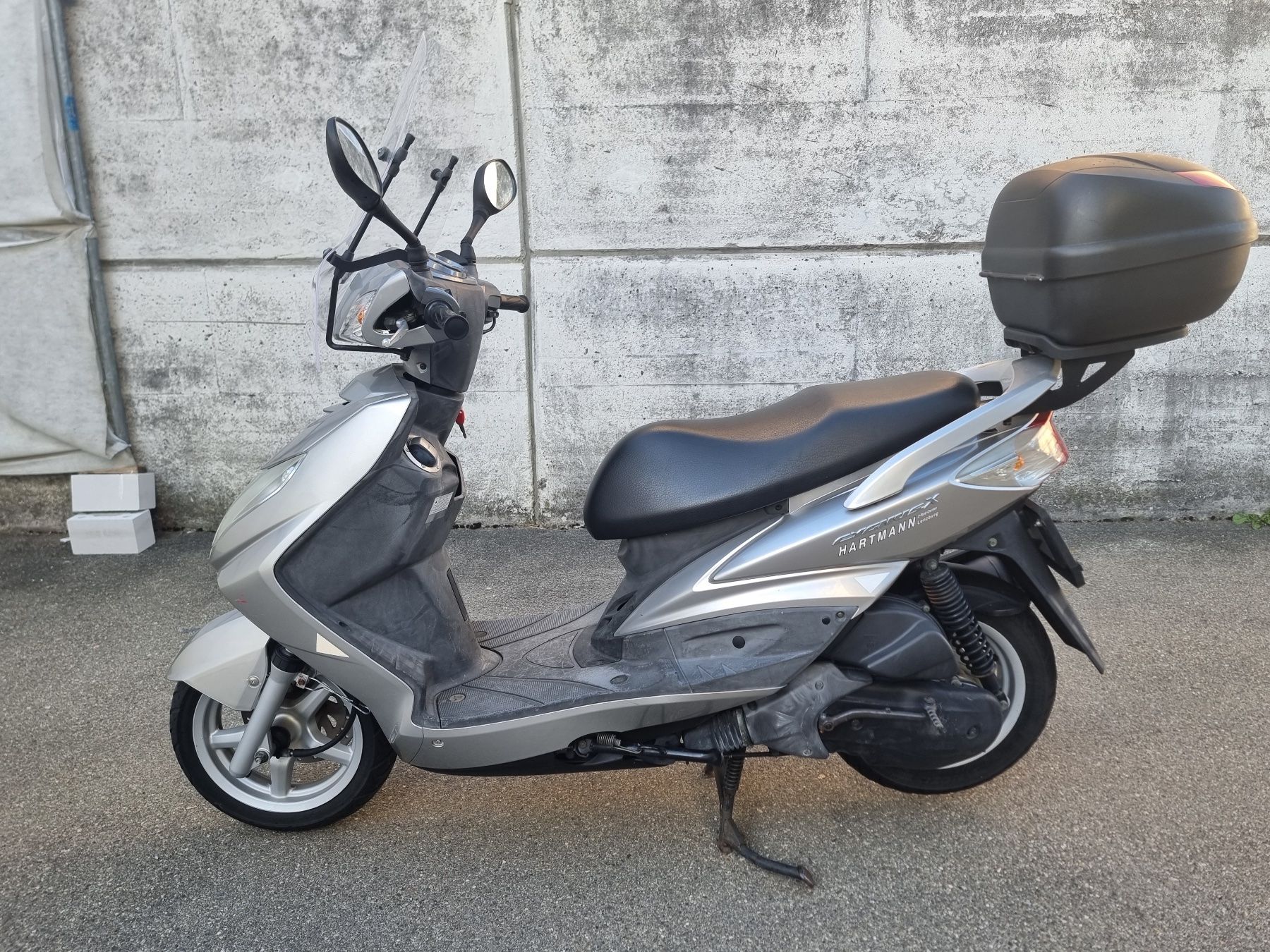 Yamaha Strada: Yamaha XC125 CygnusX with Topcase – Usato da Rümlang venduto da hasanga