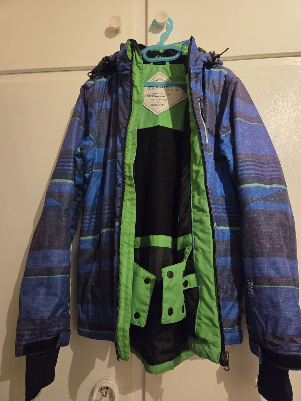 Vestes: NUR TWINT ZAHLUNG SkiJacke gr.146/152 – D'occasion à Burgdorf par tamaraw03 2