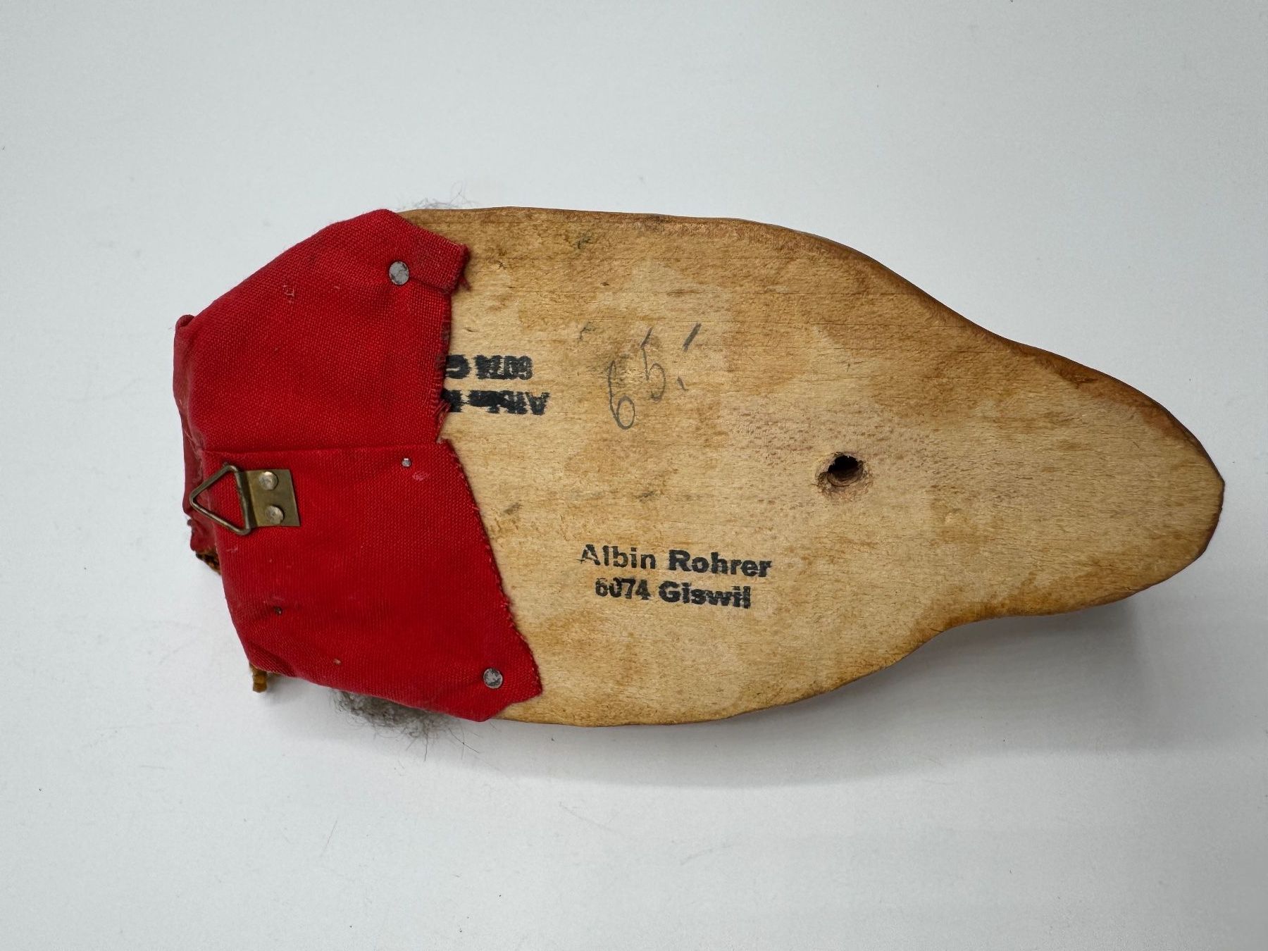 Masques: Alte, handgeschnitzte Holzmaske – D'occasion à Sachseln par BONATI01 5