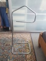 Ikea GRUND, stummer Diener, Kleiderständer