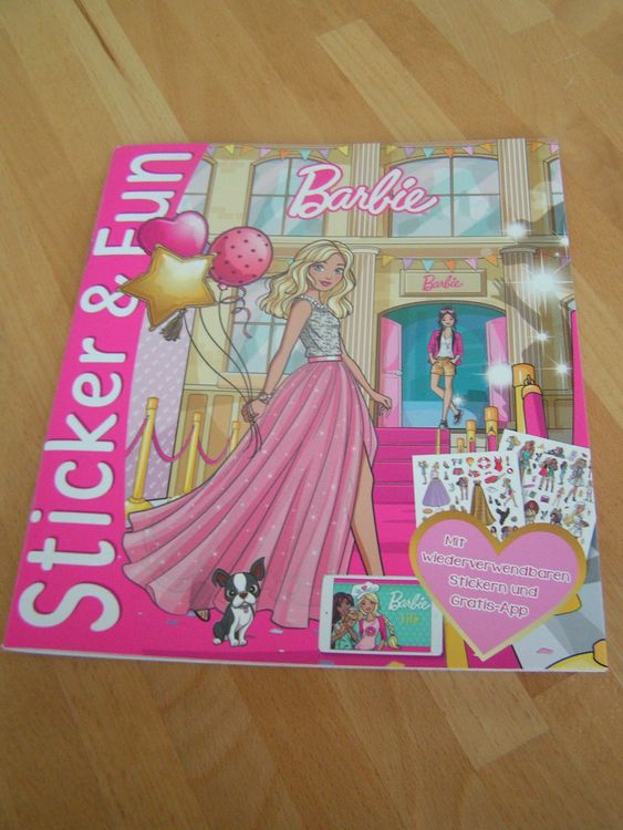 BARBIE Sticker & FUN Stickerheft >>> TOP