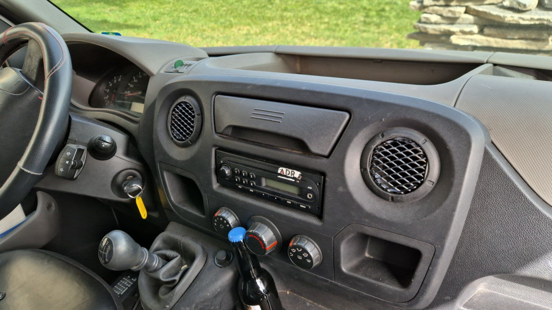 Renault Veicoli commerciali: Renault Master III T33 cdi125 L2H2 expertisé – Usato da Morges venduto da Aether.Materia 5