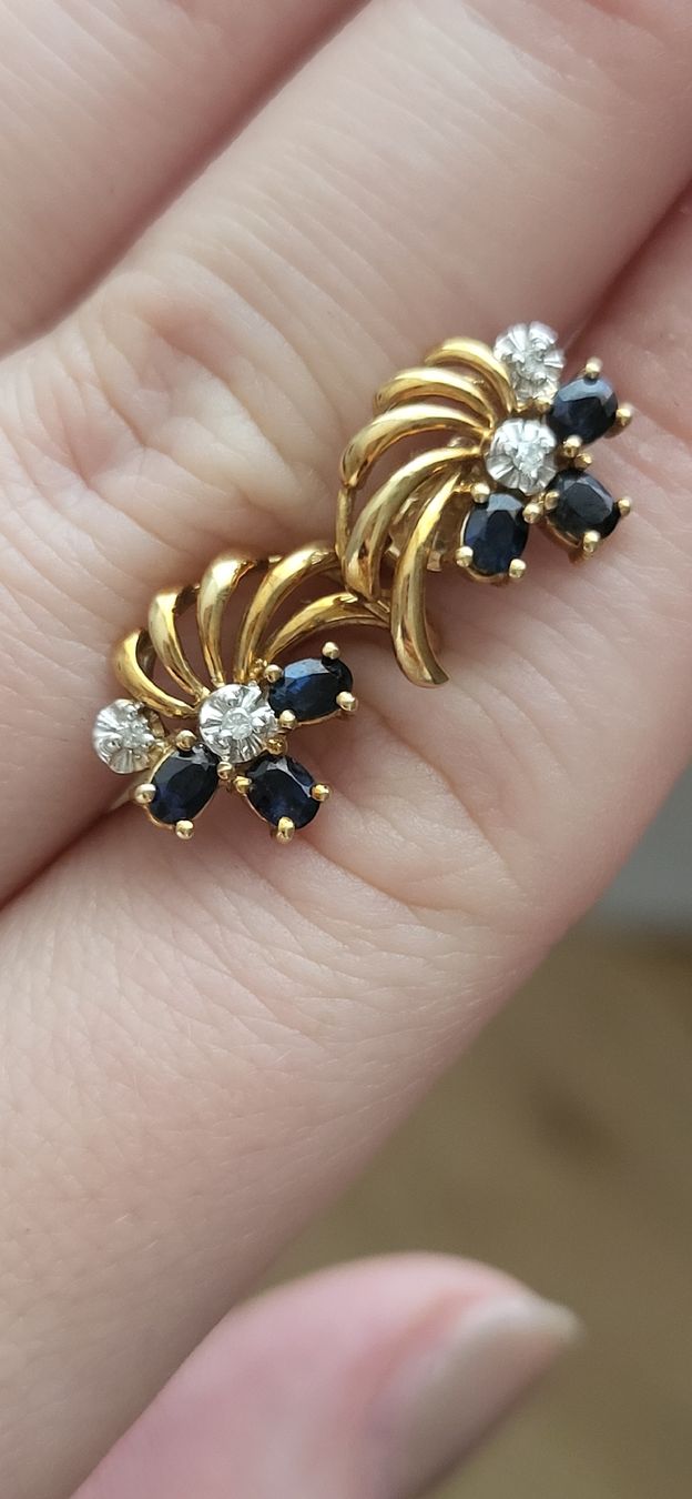 Orecchini pendenti & Orecchini a lobo: Fantastische Safir Ohrstecker mit Brillanten – Nuovo (secondo la descrizione) da Unterägeri venduto da Altgoldschmuck 2