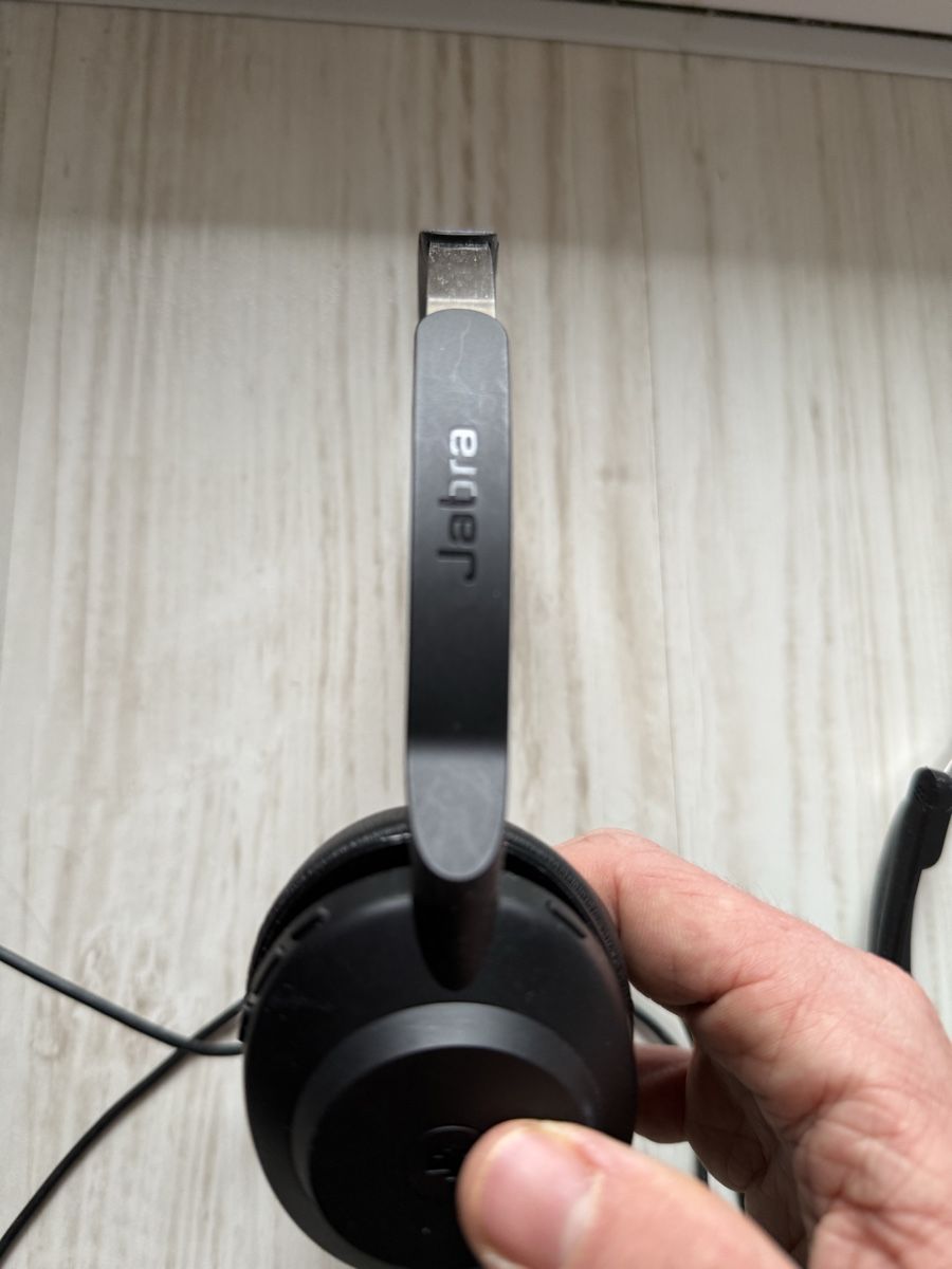 Jabra Cuffie: Jabra Wired Headset Bundle & 2Cases Perfect for Work Calls! – Usato da La Tour de Peilz venduto da bau_sm8d 2
