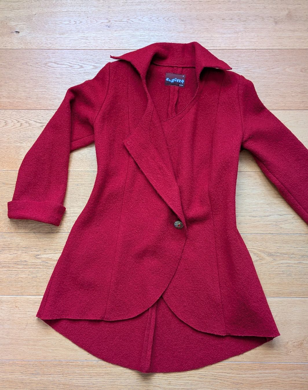 Giacche: Jacke Luzifer – Usato da Frutigen venduto da Pixele10