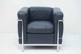 Cassina LC2 Sessel Le Corbusier Leder dunkelblau