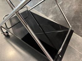 Moderner Designer Servierwagen Silber, Schwarz, Verchromt