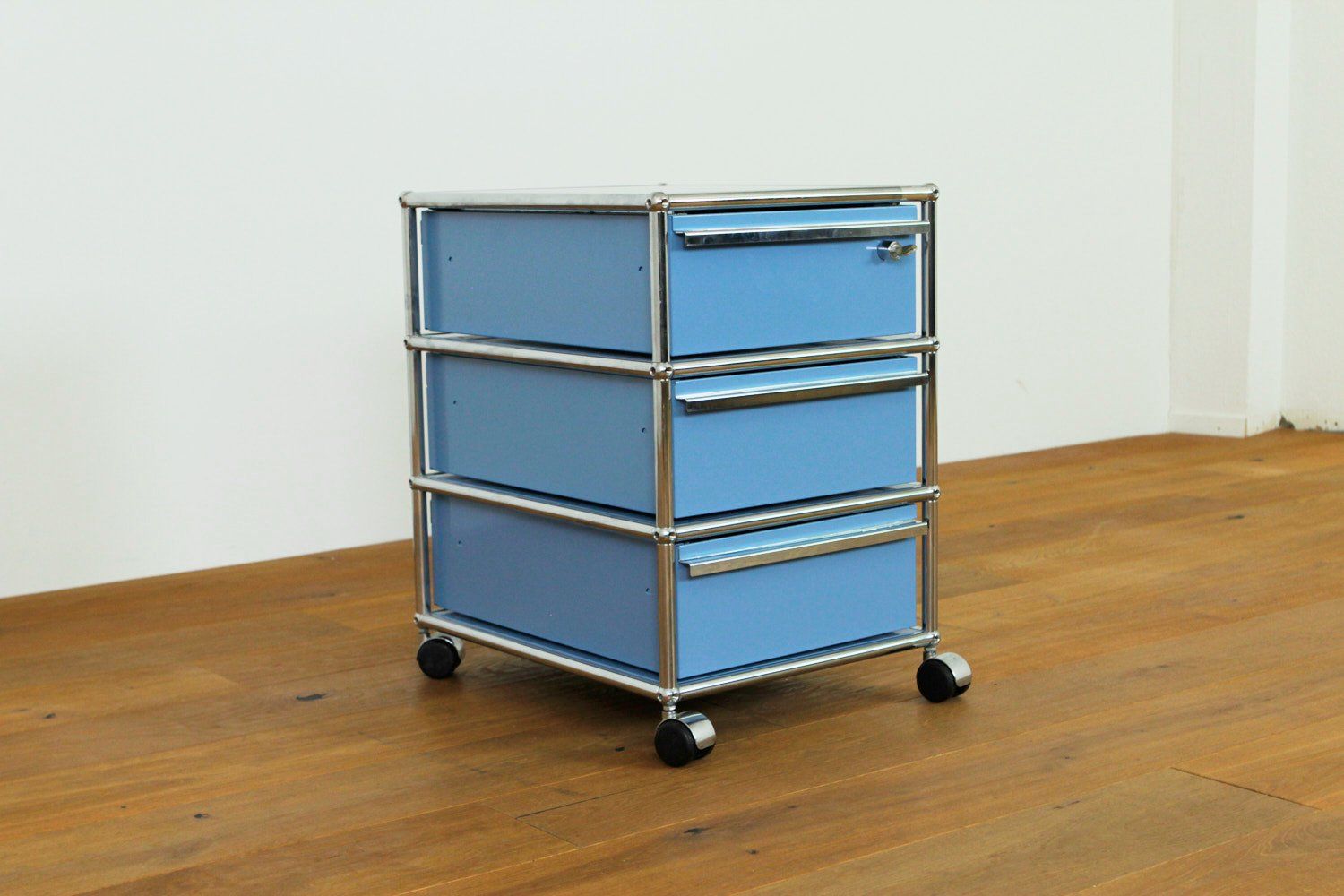 USM Banconi: USM Haller Rollkorpus // UPCYCLED // NEUE FARBEN – Nuovo (secondo la descrizione) da Affoltern am Albis venduto da StudioStandard 2