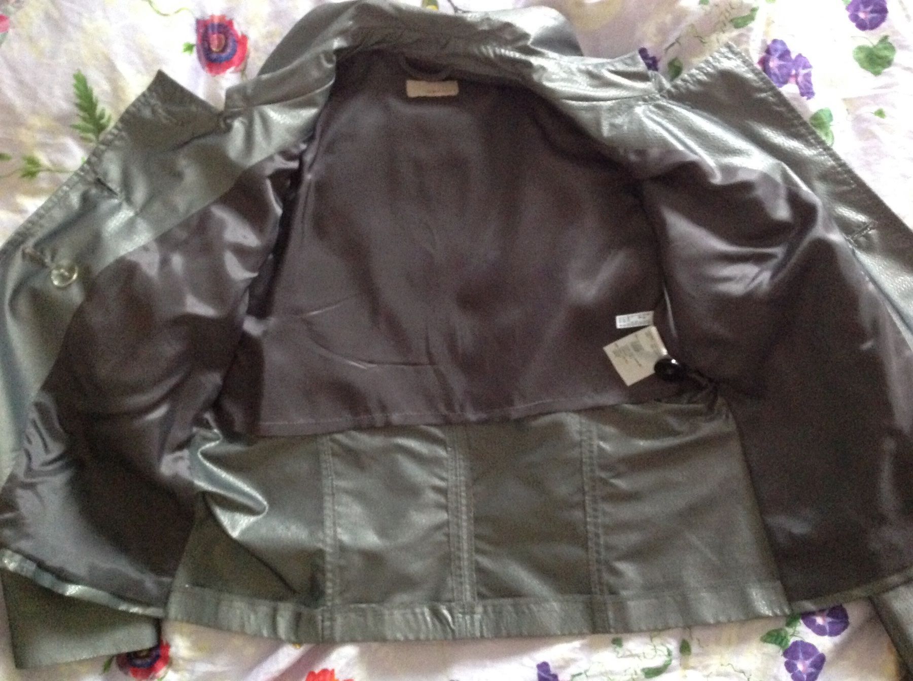 Giacche: Apriori leichte Jacke Gr 36 silbrig festlich – Usato da Urdorf venduto da alda02 4