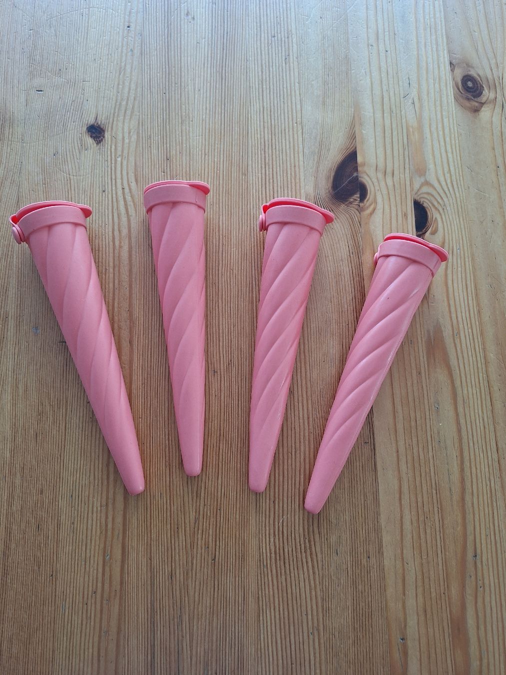 Contenitori & Simili: 4 Silikon Glacé-Förmchen – Usato da Aesch BL venduto da ChezToKa