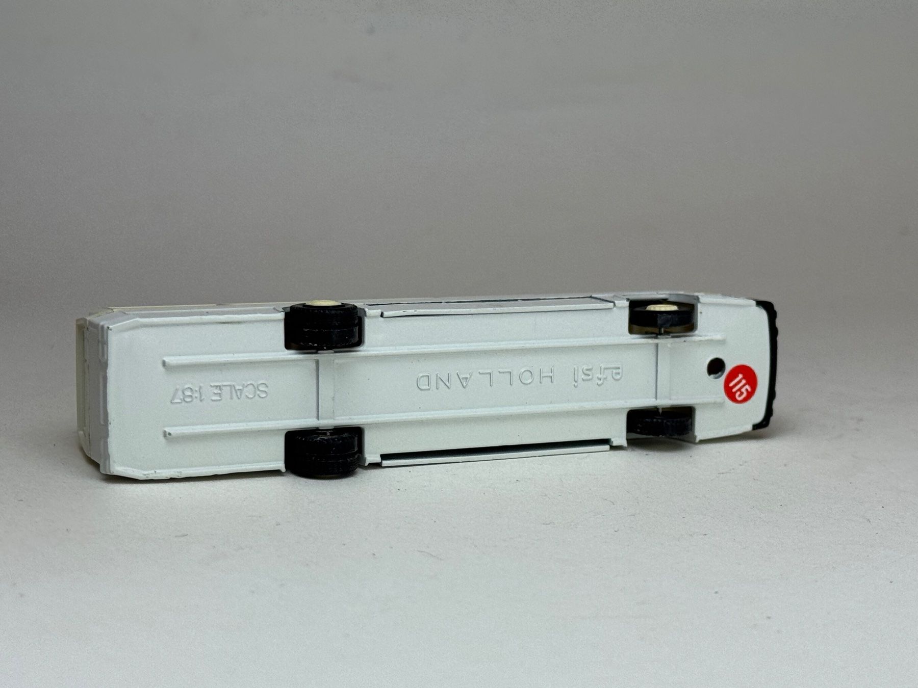 Modellini d'auto: GB- Efis Bus weiss – Usato da Elm venduto da Wikmtz 2