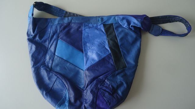 Taschen für Damen: Blaue Ledertasche - Vintage - Handtasche – Neu (gemäss Beschreibung) aus Ergisch von Haemmerli59