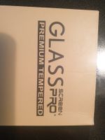 Neues Panzerglas  Tempered Glass Pro+ für iPhone - Top Zusta