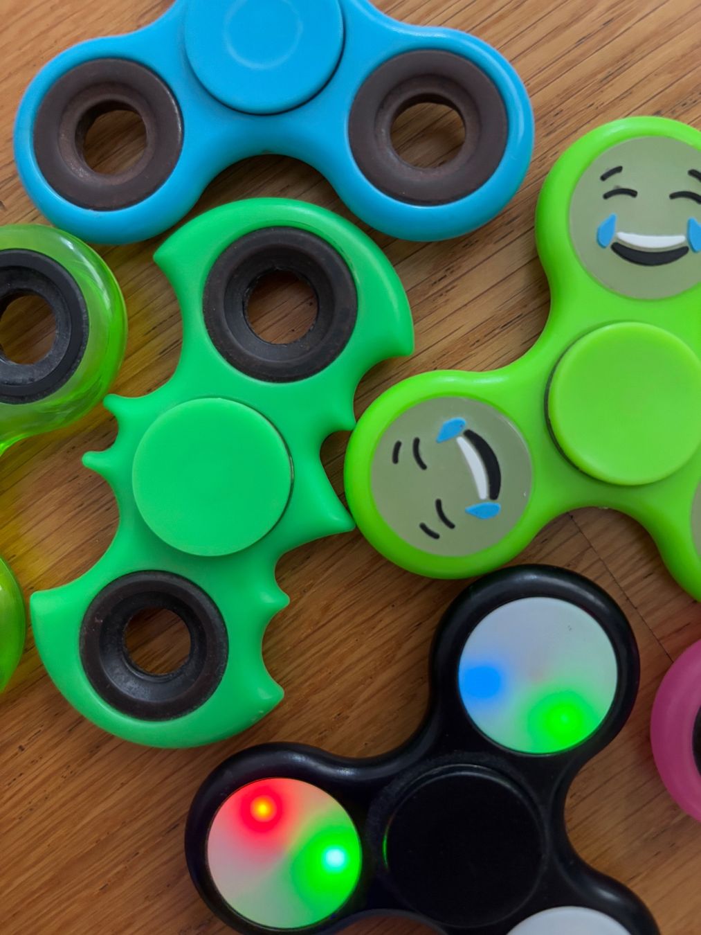 Jouets: Sparset "Fidgetspinner" – D'occasion à Schlieren par sch_df8p