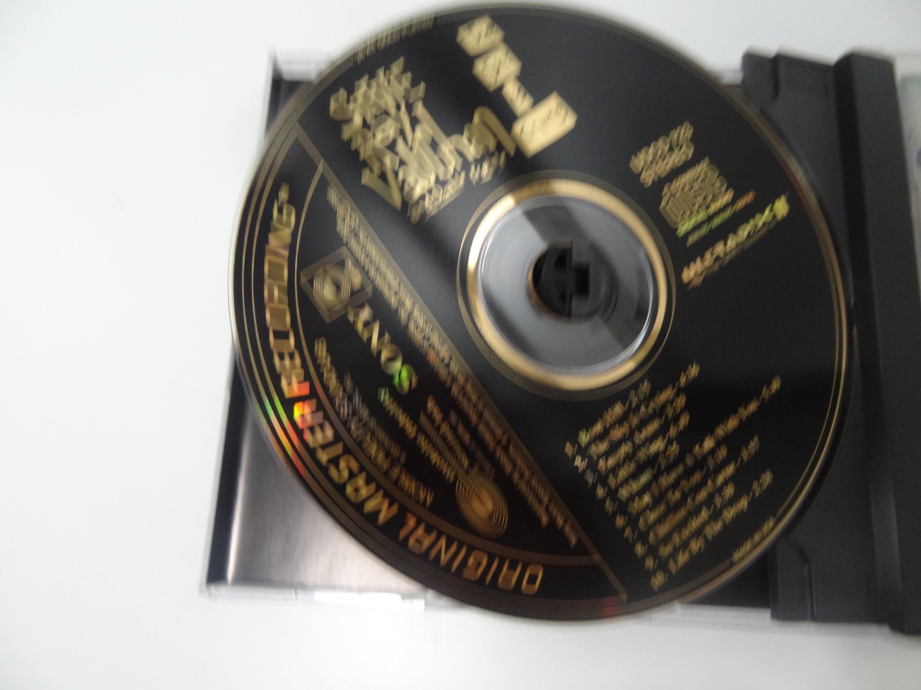 CD: Stevie Ray Vaughan  - The Sky Is Crying Mfsl Cd – Usato da luzern venduto da musicandart 2